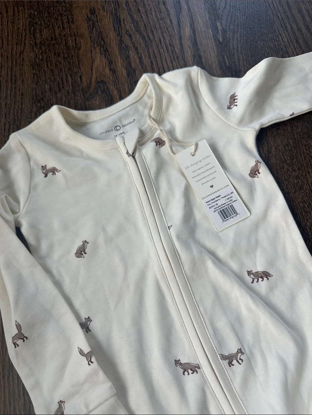 Colored Organics  Cream Fox Print Footed One-Piece Pajamas NWT 12-18 months